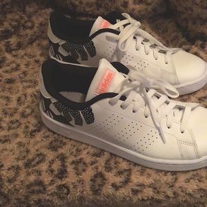 Adidas Advantage Sneakers size 10M